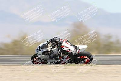 media/Apr-20-2025-CVMA (Sun) [[39090e8767]]/Race 9-Formula LW Twins Shootout/